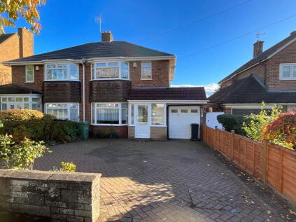 HALESOWEN, Manor Abbey Road