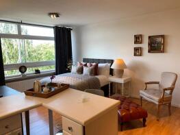 404, 36 38 Lyndhurst Court, Finchley Road, London NW8 6EU