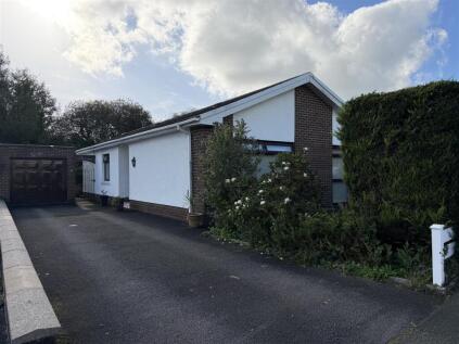 Clos Yr Hendre, Ammanford