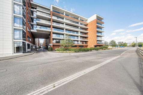 Kingman Way, Newbury, Berkshire