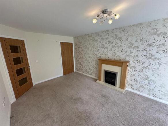 1 bed Apartment for sale Image 6