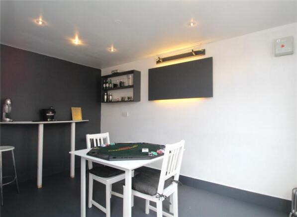 Bar/ Garden Room