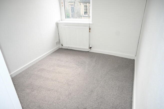 2 bed Flat to rent Image 5