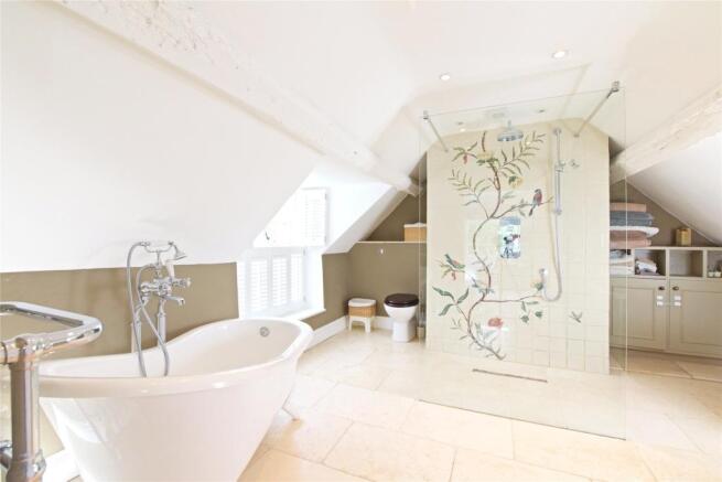En Suite Bathroom