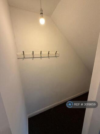 1 bed Flat to rent Image 4
