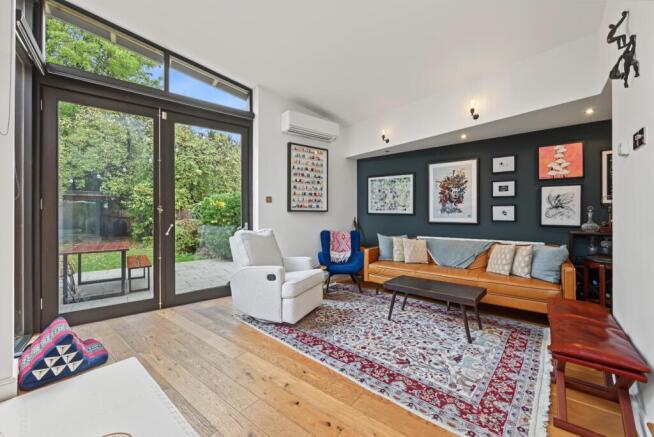 49 Gondar Gardens London NW6 1EP 12