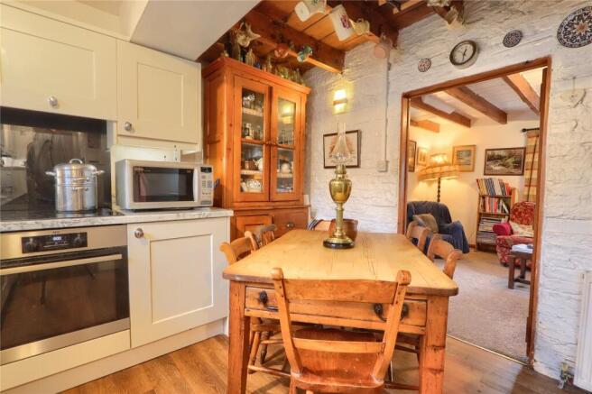 3 bed End of Terrace for sale Image 4