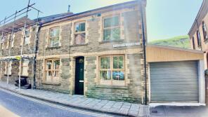 63 The Laurels, Duffryn Terrace, New Tredegar NP24 6DG