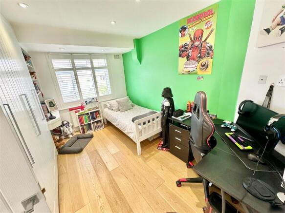Photo 12