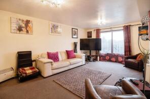 19, Nightingale Court, Fleming Road, Chafford Hundred, Grays RM16 6DD