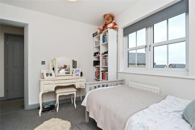 Bedroom 2 Pic 2