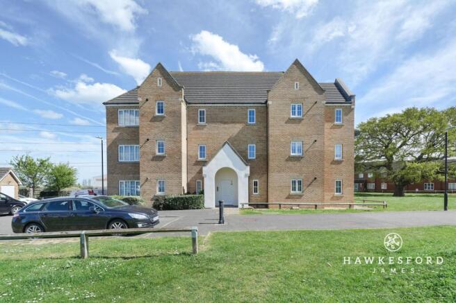 Samuel Drive, Sittingbourne - Front