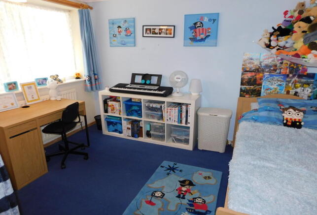 Photo 10