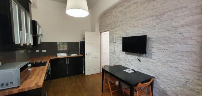 Lounge/Kitchen