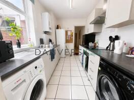36, Grasmere Street, Leicester LE2 7DA