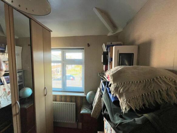 3 bed Semi-Detached for sale Image 10
