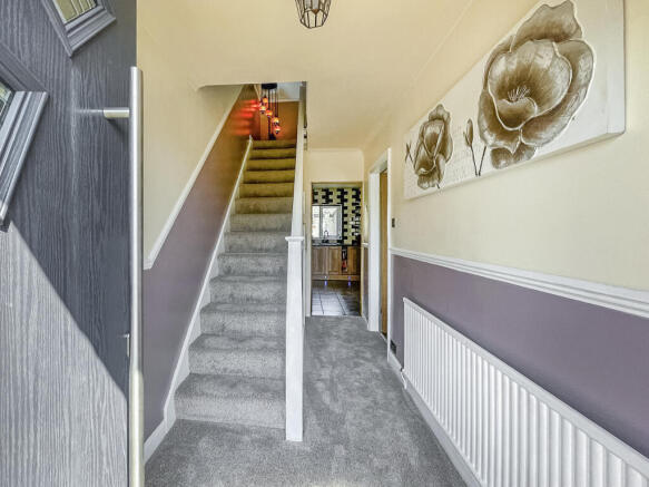 3 bed Semi-Detached for sale Image 4