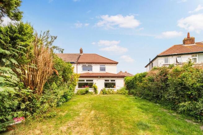 Thompson Avenue, Ormskirk, L39 photo 4