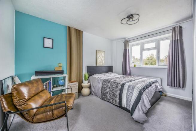 23 Nightingale Close, Rowlands Castle-PorticoMarke