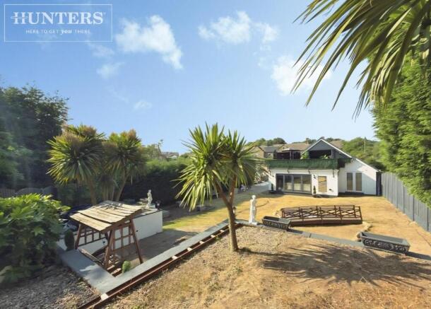 3 bed Detached Bungalow for sale Image 2