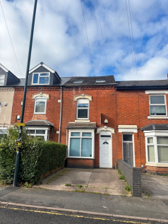 Heeley Road, Selly Oak, West Midlands, B29