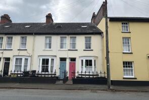 5, Tregunter Place, Watton, Brecon LD3 7EN