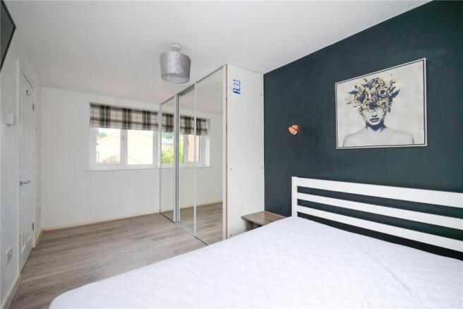 3 bed Semi-Detached for sale Image 11