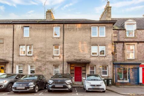 Commissioner Street, Crieff, PH7