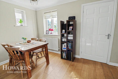 Churchfields Road, Long Stratton