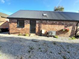 Lower Hapsford Hall, Moor Lane, Hapsford, Frodsham WA6 0JY