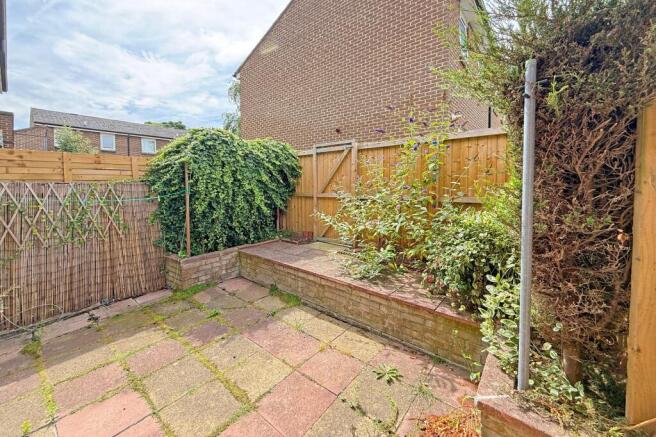 2 bed Terraced for sale Image 6