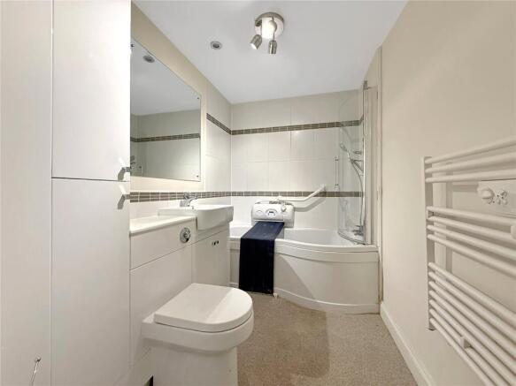1 bed Flat for sale Image 8