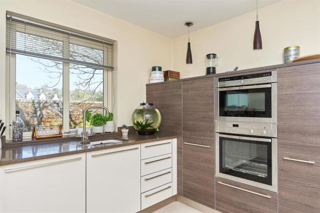 9 Midland Close-17.jpg