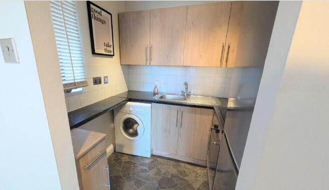 Flat 6, Hadleigh House, Rushden, NN10 0AT photo 4
