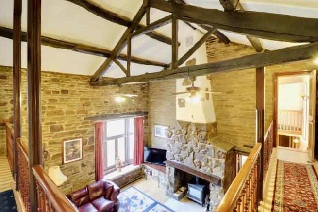 4 bed Barn Conversion for sale Image 10