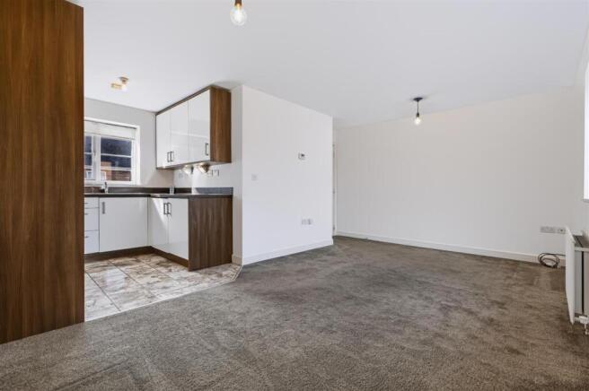 19 Rumbush Lane 6.jpg
