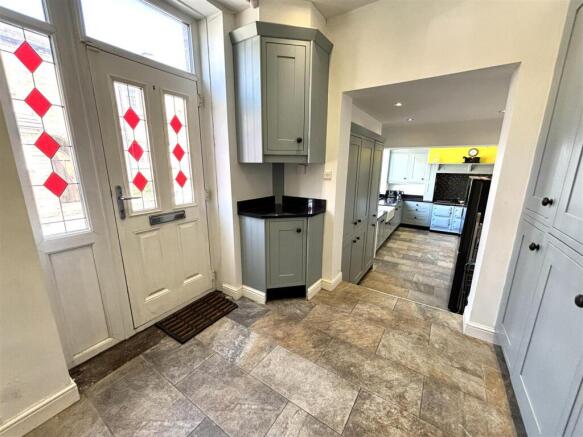 6 bed Character Property for sale Image 11