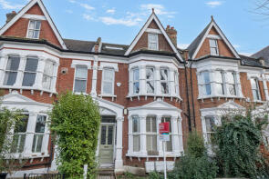 Flat 3 Top, 74, Beckwith Road, London SE24 9LG