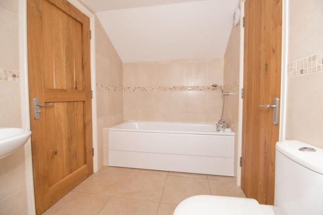 En-Suite Bathroom