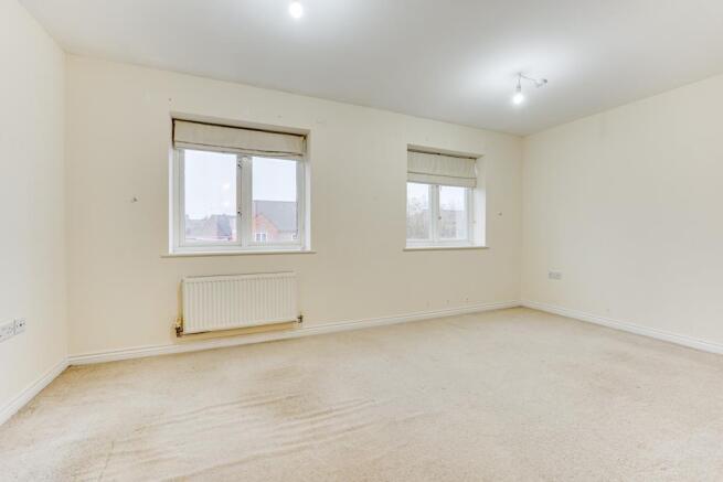 14 Rose Hill Way, Mawsley-13.jpg