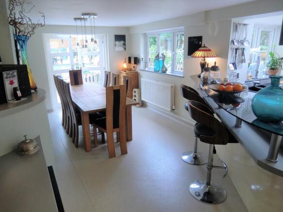 House - Dining Ar...