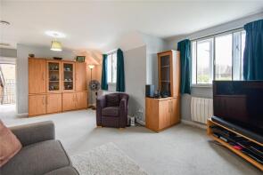 Flat 9, The Cuttings, High Street, Hungerford RG17 0LU