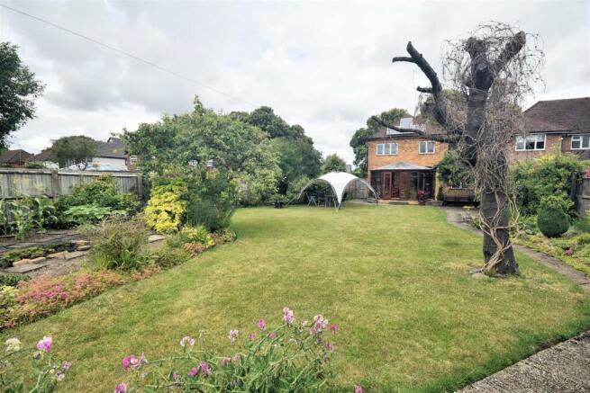 Rear Garden 2.jpg