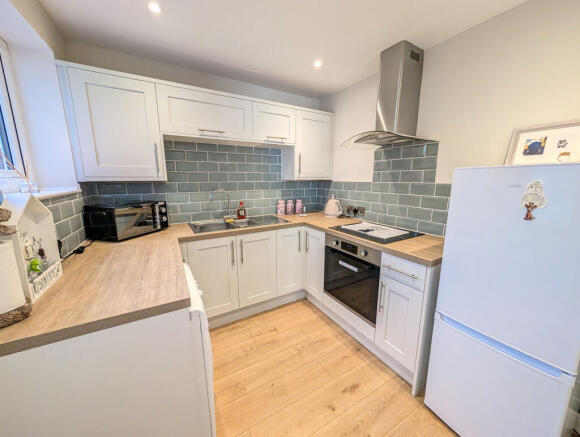 2 bed Terraced for sale Image 4