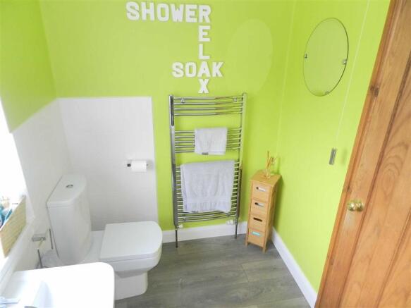 HOUSE BATHROOM