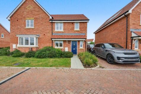 Field Close, Bishops Waltham, SO32