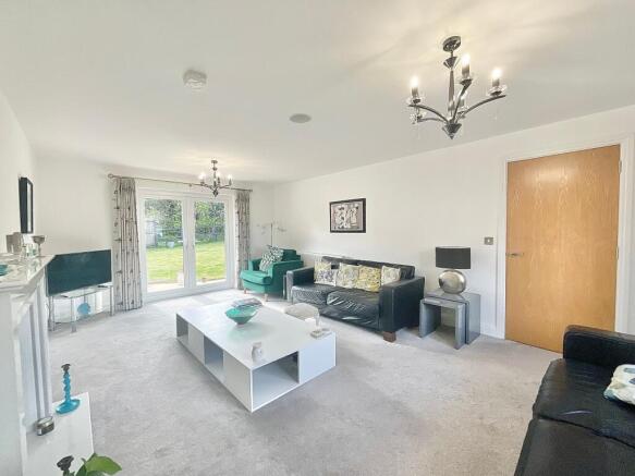 Grove Crescent, Woore, CW3 photo 4