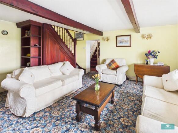 4 bed Detached for sale Image 6