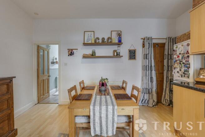 3 bed End of Terrace for sale Image 9