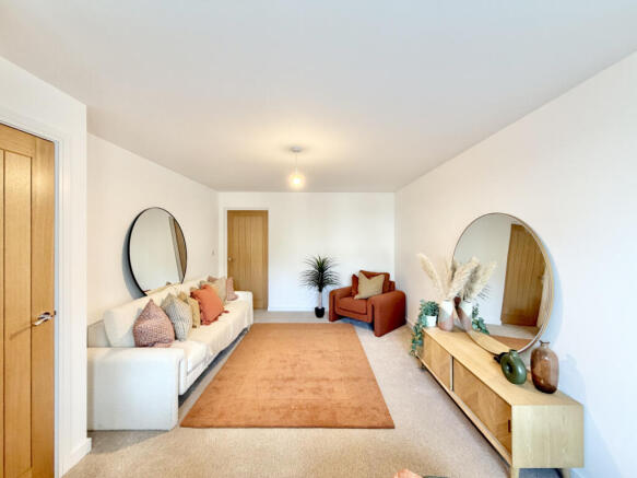 4 bed Detached for sale Image 9
